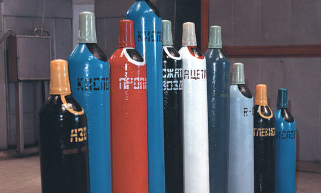 Технические газы в балонах: Кислород, Ацетилен, Углекислота, Пропан и сопутствующая аппаратура.